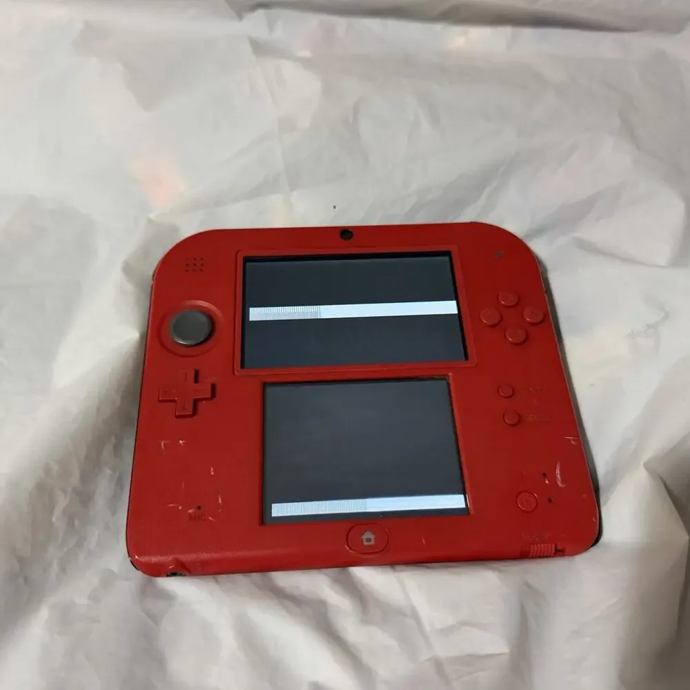 Nintendo 2DS Red Console Stylus Japanese version New Battery READ DESCRIPTION